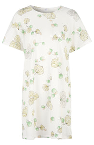 Damella natkjole i hvid med lysegrønt blomsterprint